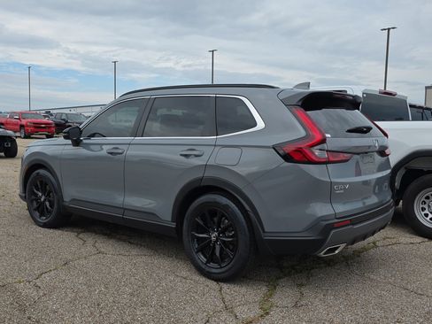 Used 2024 Honda CR-V Sport image 2