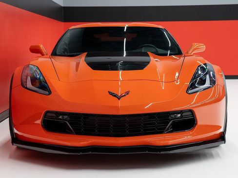 Used 2019 Chevrolet Corvette Z06 RWD image 29