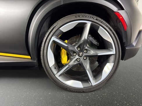 Used 2024 Ferrari Purosangue image 14