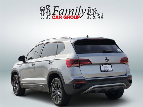 Used 2024 Volkswagen Taos S w/ MDO Package image 3