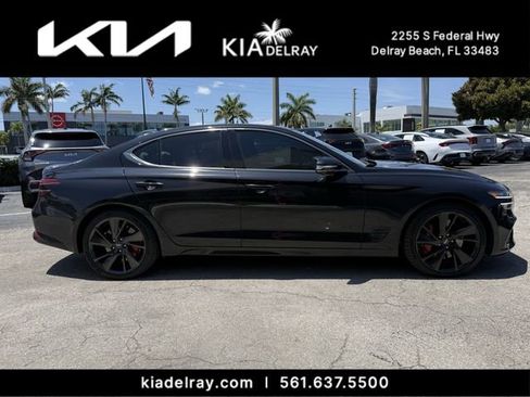 Used 2023 Genesis G70 3.3T w/ Sport Prestige Package RWD image 4