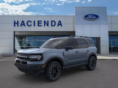 New 2024 Ford Bronco Sport Outer Banks w/ Tech Package