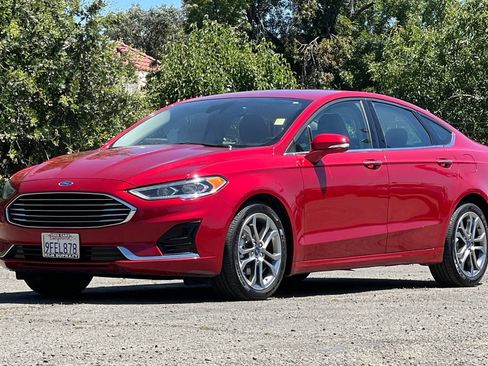 Certified 2020 Ford Fusion SEL FWD image 8