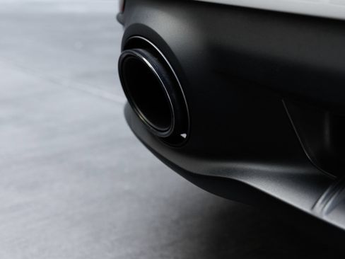 Certified 2023 Porsche 911 Carrera GTS RWD image 32