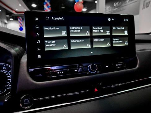 Used 2025 Mitsubishi Outlander ES image 38