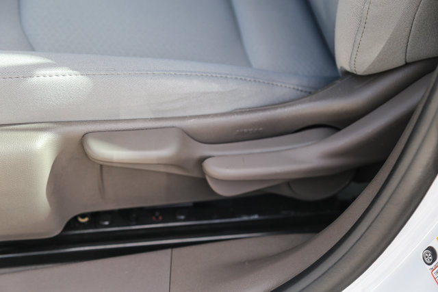 Used 2022 Chevrolet Malibu LS FWD image 24
