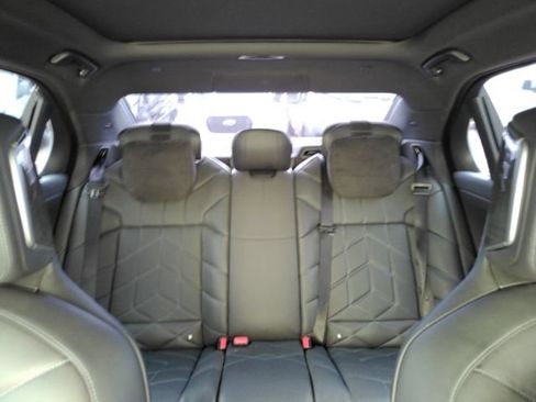 Used 2024 BMW i7 xDrive60 w/ Premium Package AWD/4WD image 41