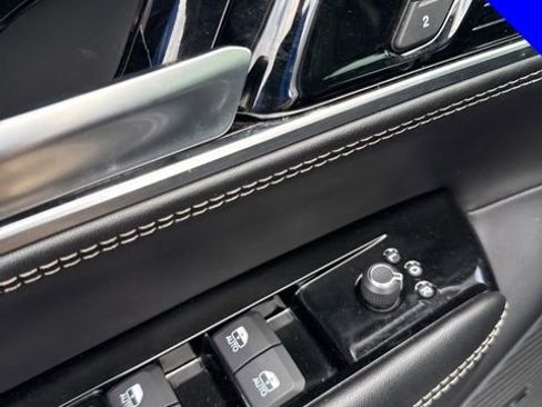 Used 2023 Jeep Wagoneer Series II image 19