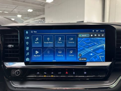 Used 2024 Chevrolet Silverado 1500 High Country image 26