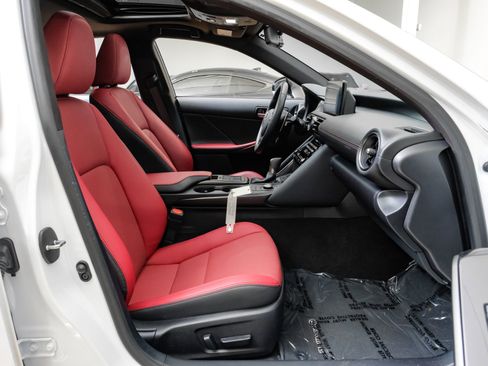Used 2025 Lexus IS 350 F Sport RWD image 37