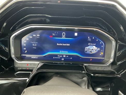 Used 2022 Chevrolet Silverado 1500 LTZ image 24