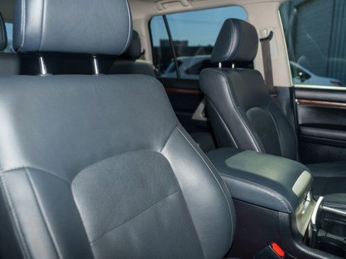 Used 2021 Toyota Land Cruiser image 27