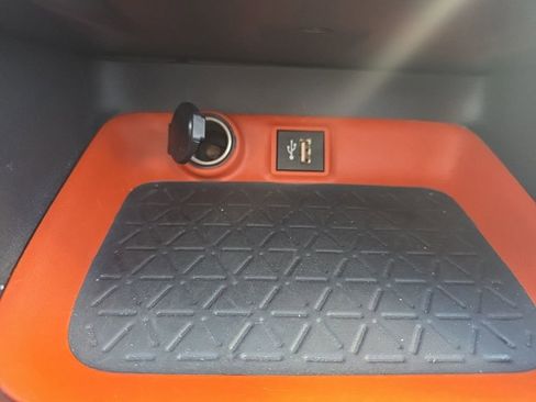 Used 2024 Toyota RAV4 Adventure image 29