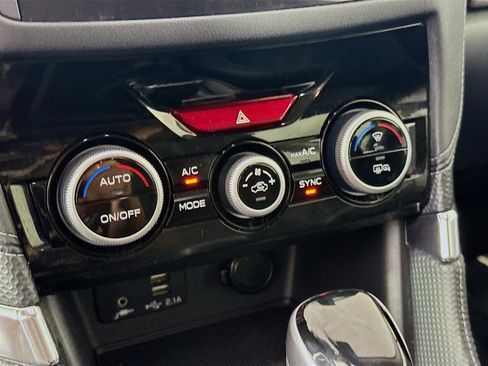 Used 2024 Subaru Forester Limited w/ POP Package 3 image 19