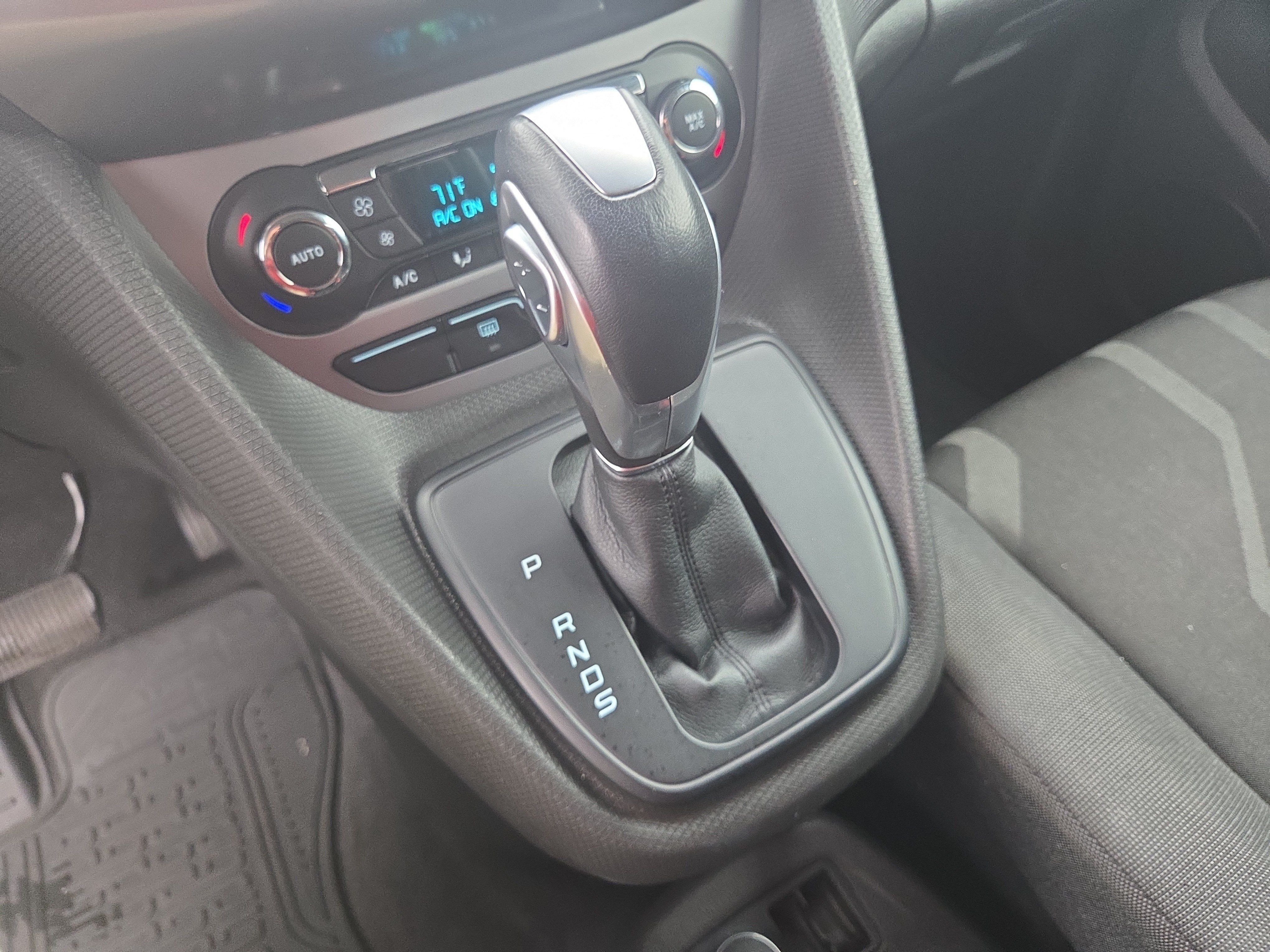 Used 2017 Ford Transit Connect XLT FWD image 26