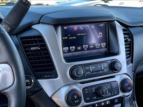 Used 2016 GMC Yukon SLT image 6