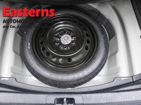 Used 2023 Toyota Camry SE image 21