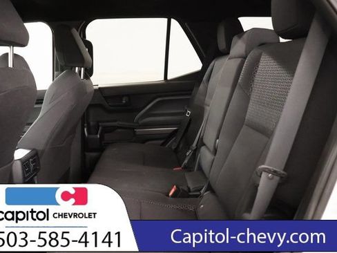 Used 2026 Toyota 4Runner SR5 AWD/4WD image 30