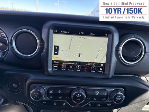 Used 2020 Jeep Wrangler Unlimited Sahara image 20