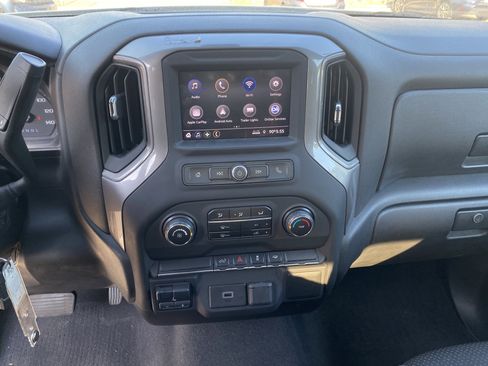 Used 2020 Chevrolet Silverado 1500 Custom w/ Custom Value Package RWD image 13
