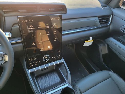 New 2026 GMC Terrain AT4 w/ Convenience Package III image 8