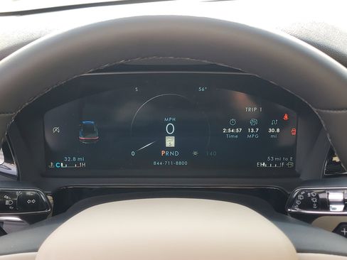 New 2026 Lincoln Corsair Premiere image 19