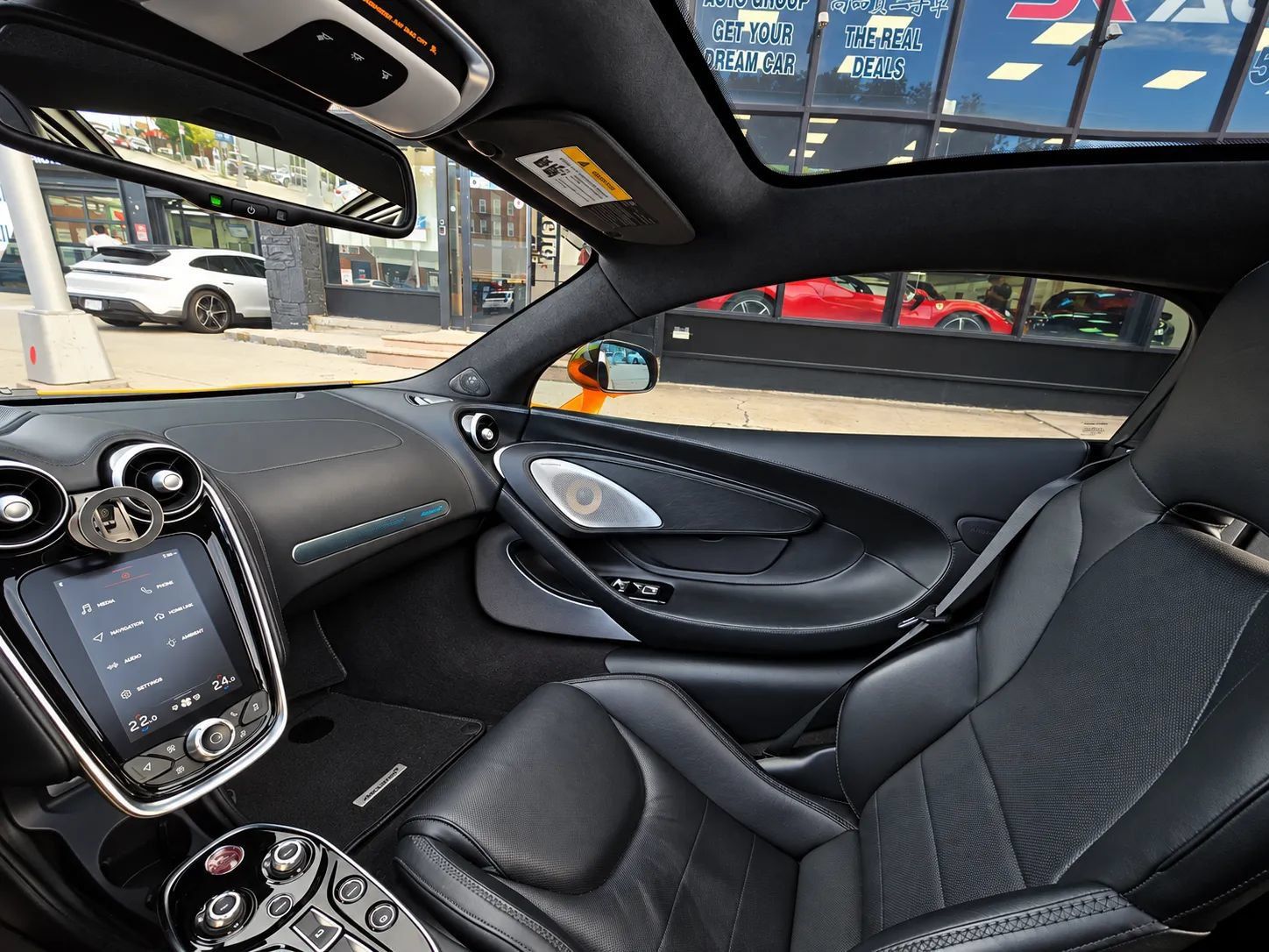 Used 2023 McLaren GT RWD image 59