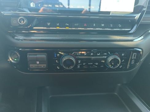 Used 2026 Chevrolet Silverado 2500 ZR2 w/ LPO, Dark Essentials Package AWD/4WD image 13