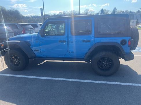 Used 2024 Jeep Wrangler Willys image 8