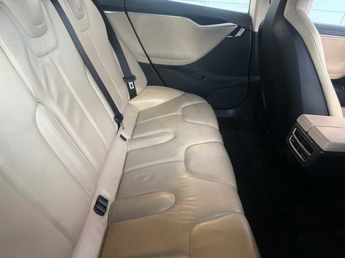 Used 2013 Tesla Model S image 7