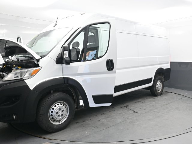 Used 2026 RAM ProMaster 2500 w/ Convenience Group FWD image 41
