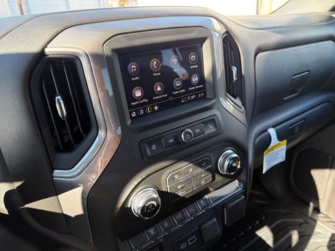 New 2026 GMC Sierra 2500 Pro image 18