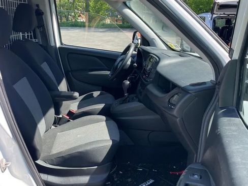 Used 2021 RAM ProMaster City Tradesman FWD image 22