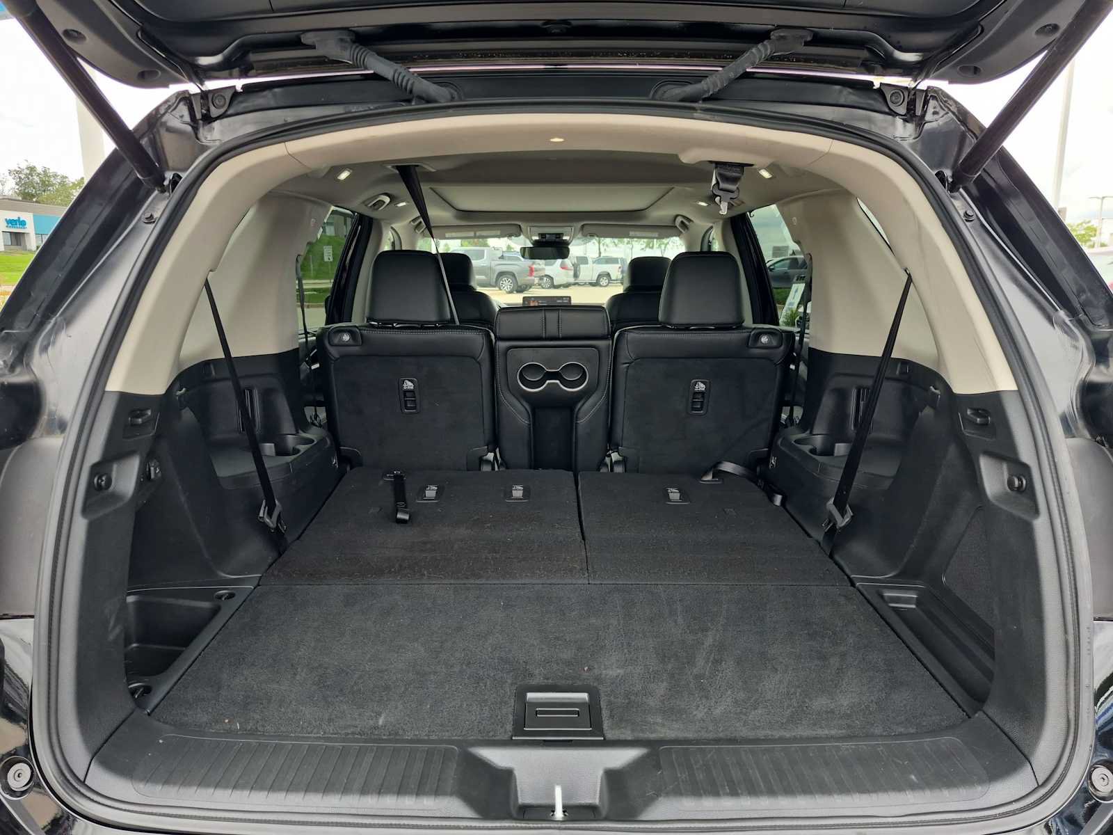 Certified 2024 Honda Pilot Touring image 32