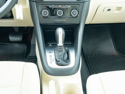 Used 2014 Volkswagen Jetta TDI FWD image 35