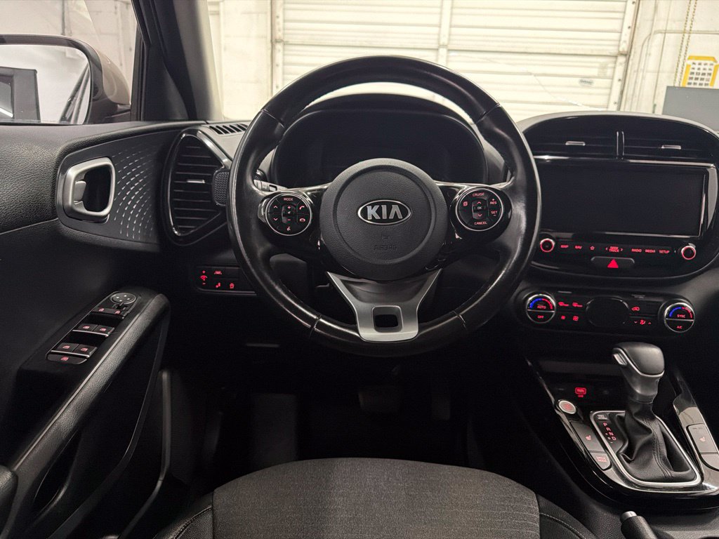 Used 2020 Kia Soul EX w/ Option Group 015 FWD image 24