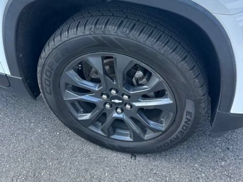Used 2019 Chevrolet Traverse RS w/ LPO, Floor Liner Package AWD/4WD image 7
