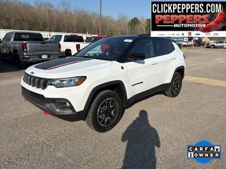 Used 2024 Jeep Compass Trailhawk w/ Trailhawk Convenience Group video 1