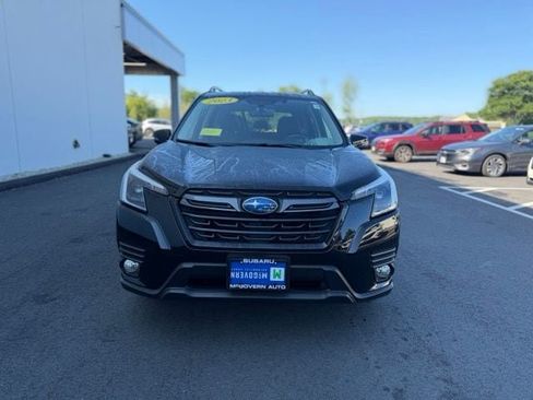 Used 2023 Subaru Forester Limited AWD/4WD image 3