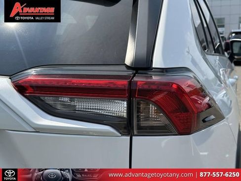 Used 2023 Toyota RAV4 XLE Premium AWD/4WD image 14