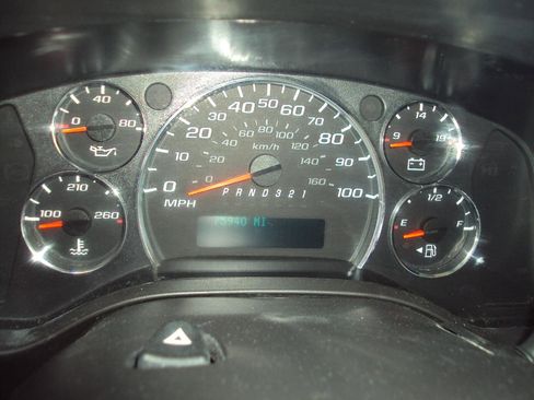 Used 2014 Chevrolet Express 1500 LS AWD/4WD image 18