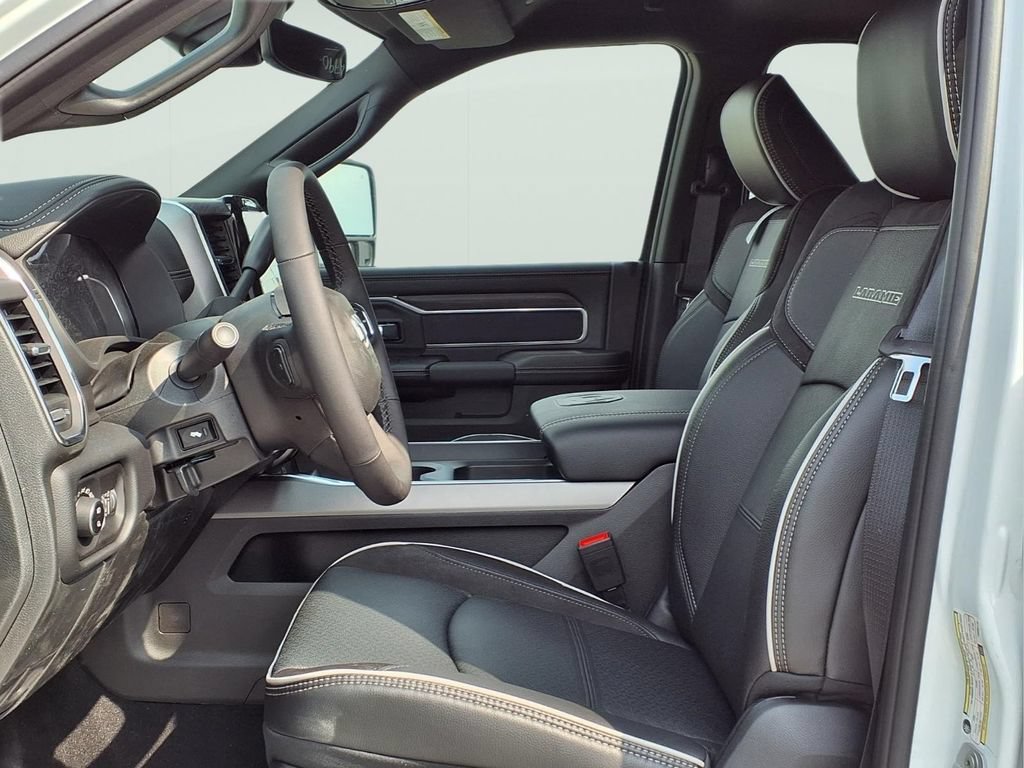 New 2026 RAM 2500 Laramie w/ Night Edition AWD/4WD image 10
