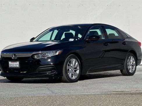 Used 2018 Honda Accord LX image 8