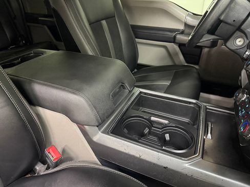 Used 2022 Ford F250 XLT w/ XLT Premium Package AWD/4WD image 25