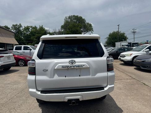 Used 2015 Toyota 4Runner SR5 Premium AWD/4WD image 6