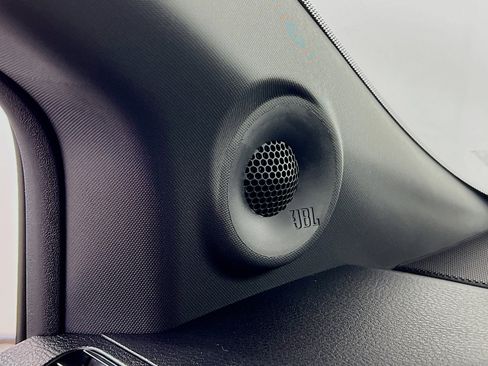 Used 2024 Toyota Sienna XLE Woodland Edition image 20