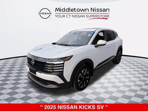 Certified 2025 Nissan Kicks SV AWD/4WD image 8