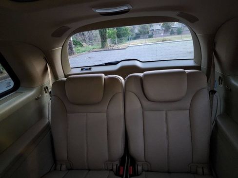 Used 2009 Mercedes-Benz GL 450 4MATIC image 29
