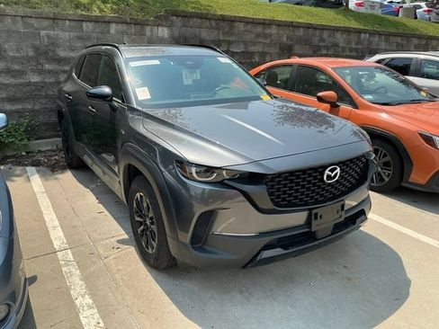 Used 2025 MAZDA CX-50 AWD 2.5 Hybrid w/ Premium Pkg image 5
