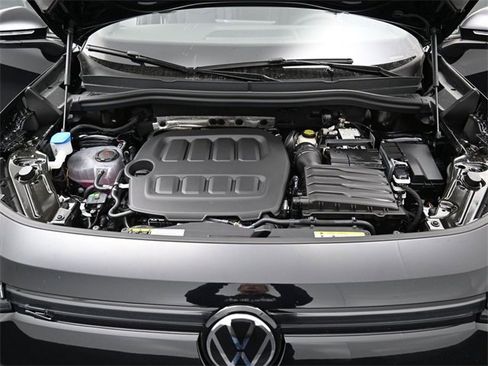 New 2026 Volkswagen Tiguan SE R-Line image 15
